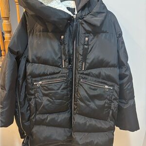 Black Puffer Jacket with Multiple Pockets
